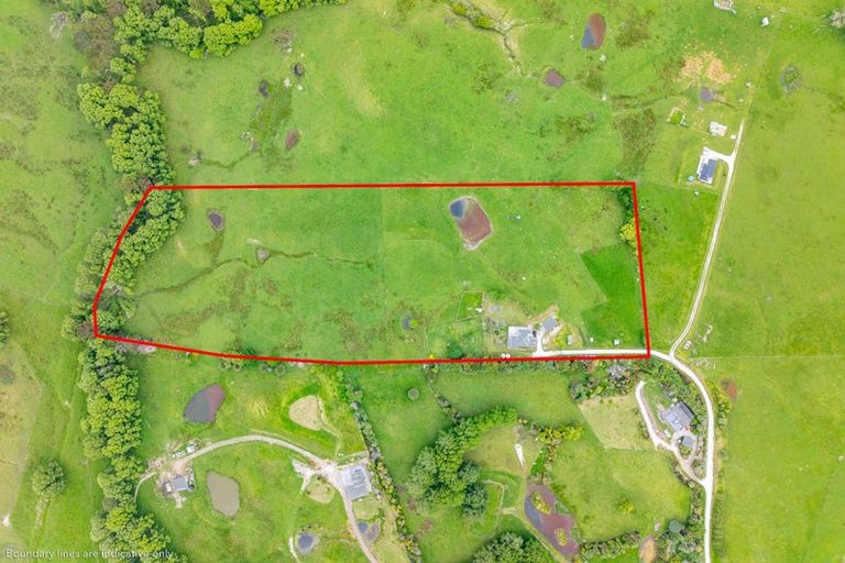 Photo of property in 24a Waterview Crescent, Kaiwaka, 0573