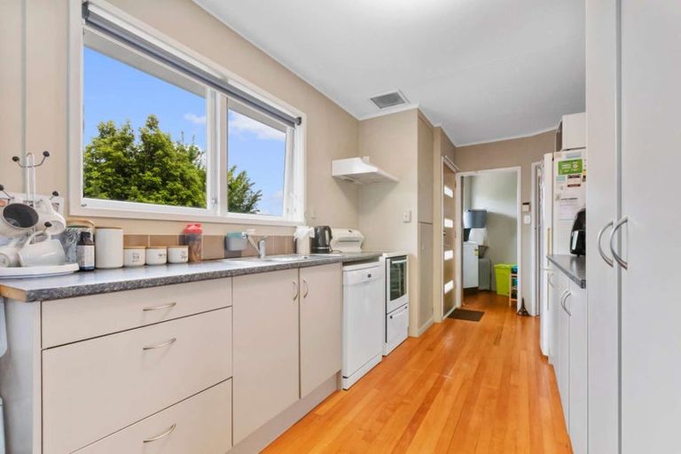 Photo of property in 294 Clayton Road, Pukehangi, Rotorua, 3015