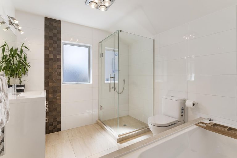 Photo of property in 6b Gibraltar Street, Howick, Auckland, 2014