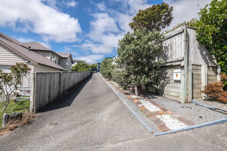 Photo of property in 7 Winsley Terrace, Churton Park, Wellington, 6037