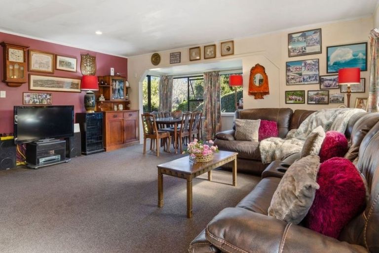 Photo of property in 13a Hammond Avenue, Hatfields Beach, Orewa, 0931