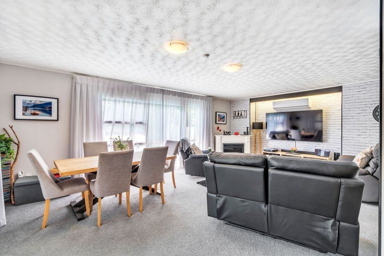 Photo of property in 155 Rowandale Avenue, Manurewa, Auckland, 2102