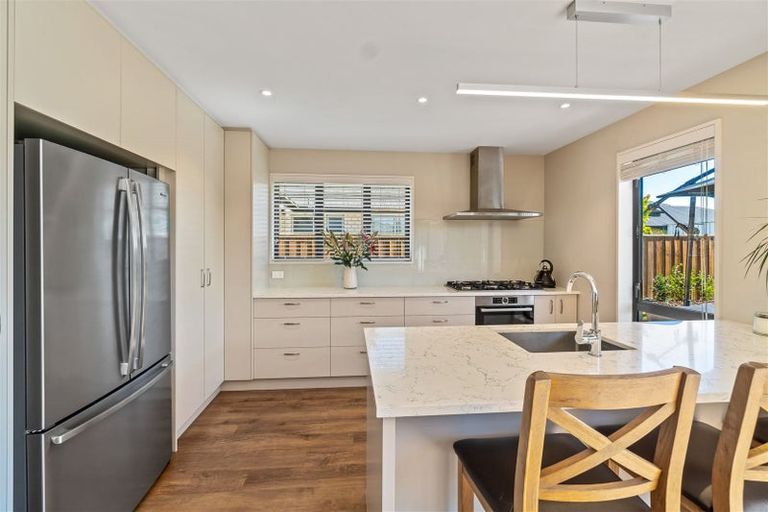 Photo of property in 53 Bradwell Crescent, Halswell, Christchurch, 8025