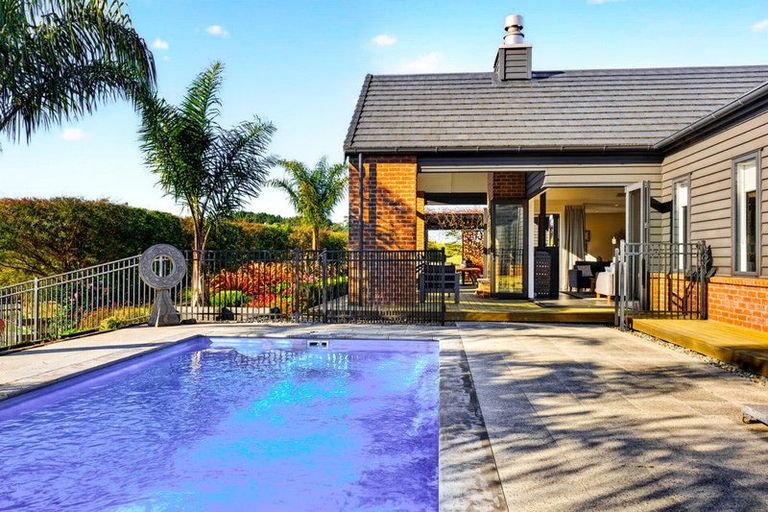 Photo of property in 846 Haruru Road, Wainui, Kaukapakapa, 0873