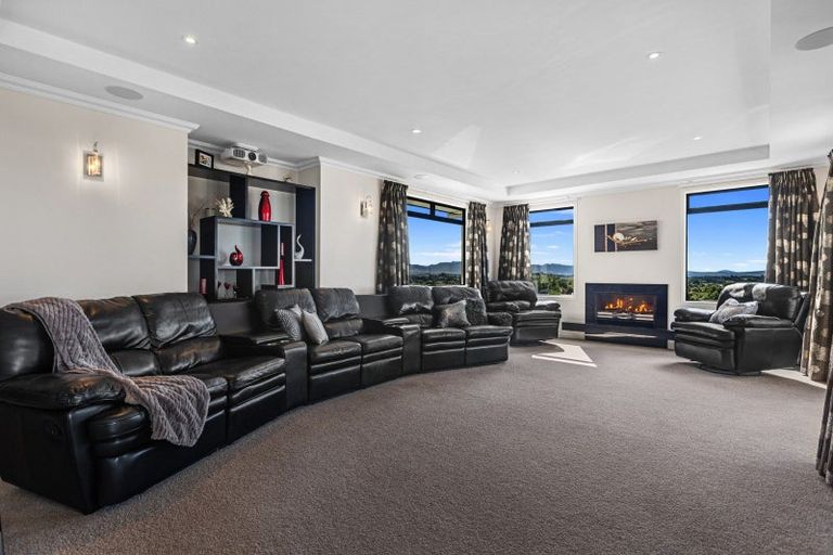 Photo of property in 16 Parkland Rise, Omokoroa, 3114