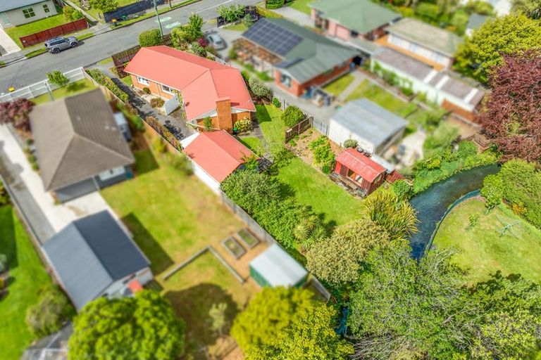 Photo of property in 11 Palmside Street, Somerfield, Christchurch, 8024