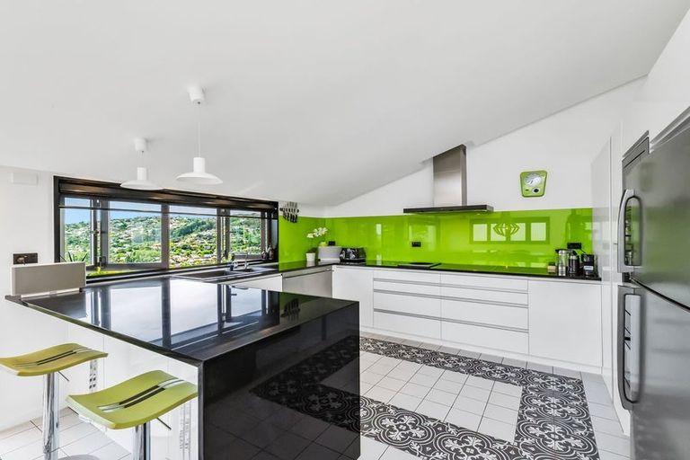 Photo of property in 21 Whareora Terrace, Cashmere, Christchurch, 8022