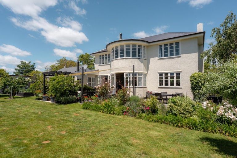 Photo of property in 2a Kauri Grove, Lansdowne, Masterton, 5810