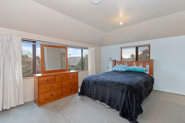 Photo of property in 2/57 Tennyson Street, Sydenham, Christchurch, 8023
