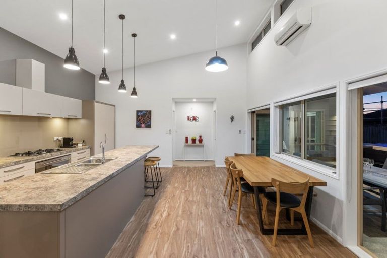 Photo of property in 14 Renner Place, Pyes Pa, Tauranga, 3112