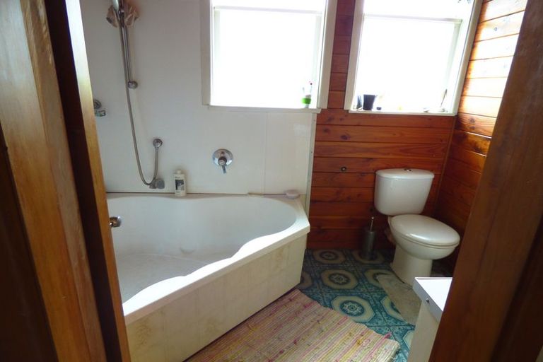 Photo of property in 163 Clayton Road, Mangakakahi, Rotorua, 3015