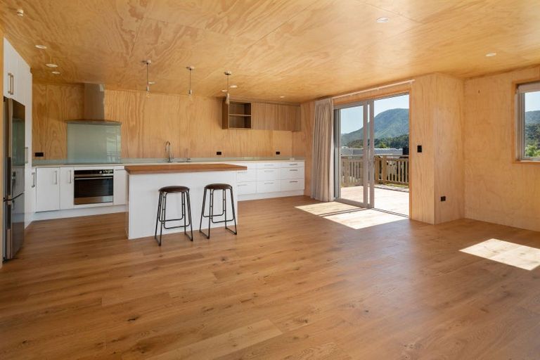 Photo of property in 2 Bell Bird Rise, Picton, 7220