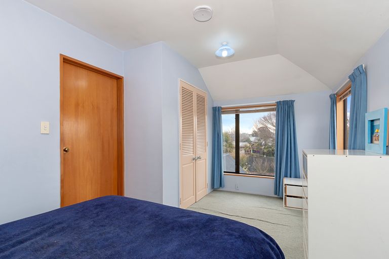 Photo of property in 2/57 Tennyson Street, Sydenham, Christchurch, 8023
