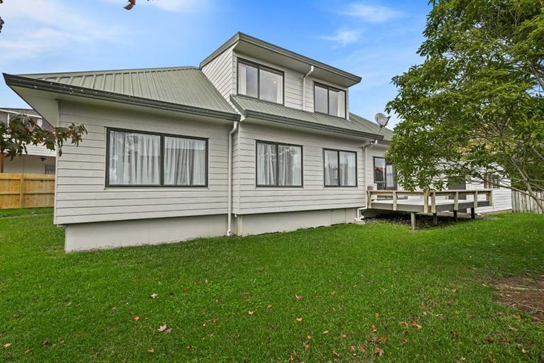 Photo of property in 7 Gala Place, Henderson, Auckland, 0612