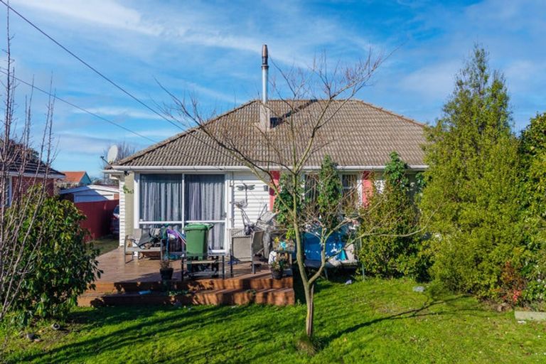 Photo of property in 11 Point Bush Road, Waimate, 7924