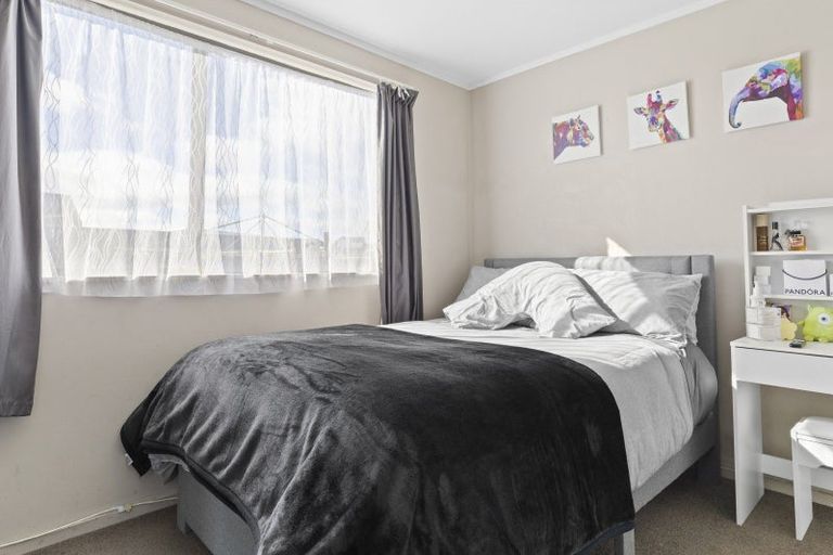 Photo of property in 71b Grace Crescent, Richmond Heights, Taupo, 3330