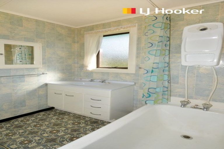 Photo of property in 18 Balmain Street, Halfway Bush, Dunedin, 9010