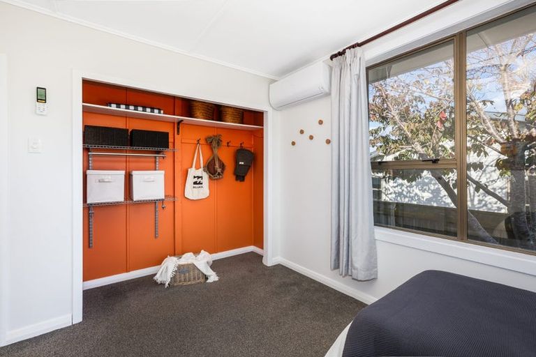 Photo of property in 111 Waiuta Street, Titahi Bay, Porirua, 5022