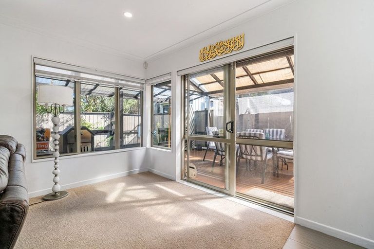 Photo of property in 62 Taka Street, Takanini, 2112