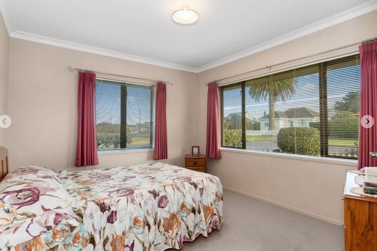 Photo of property in 2 Pemberton Crescent, Greerton, Tauranga, 3112
