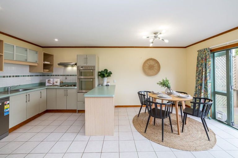 Photo of property in 3 Kowhai Grove, Featherston, 5710