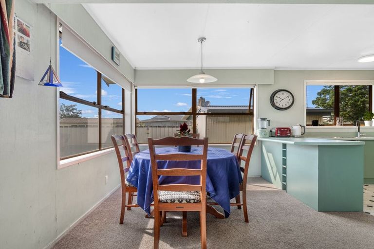 Photo of property in 17 Byron Grove, Owhata, Rotorua, 3010