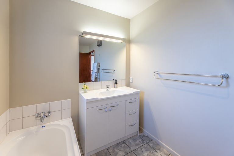 Photo of property in 11 Goya Place, Bishopdale, Christchurch, 8051