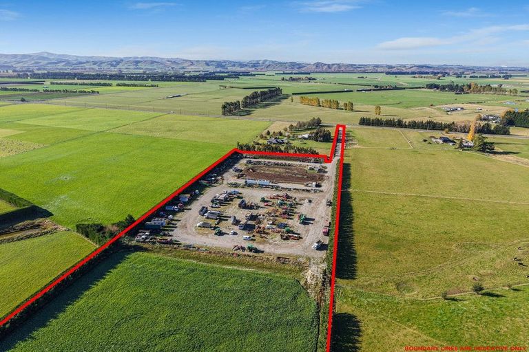 Photo of property in 69 Riversdale Waikaia Road, Riversdale, 9776