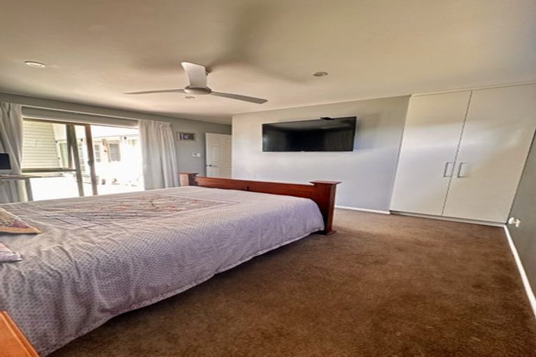 Photo of property in 14 Renner Place, Pyes Pa, Tauranga, 3112