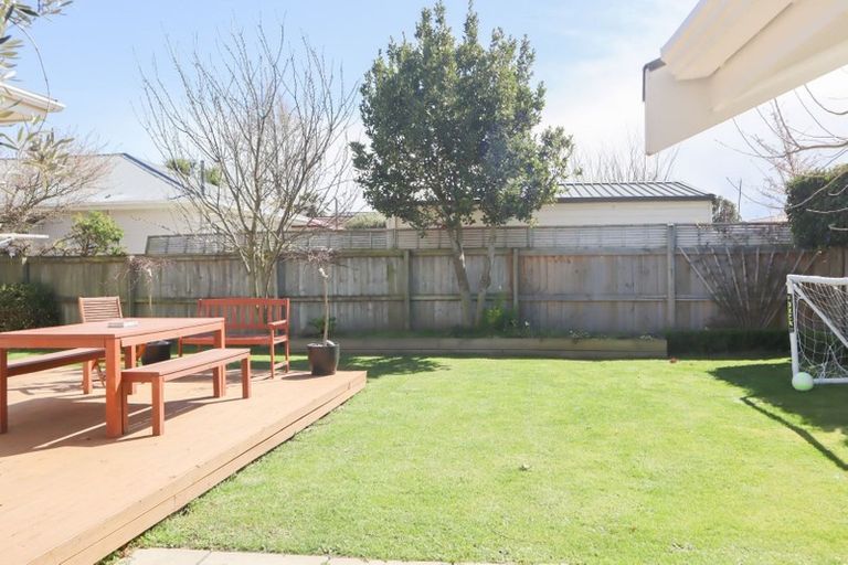 Photo of property in 2 Mersey Street, St Albans, Christchurch, 8014