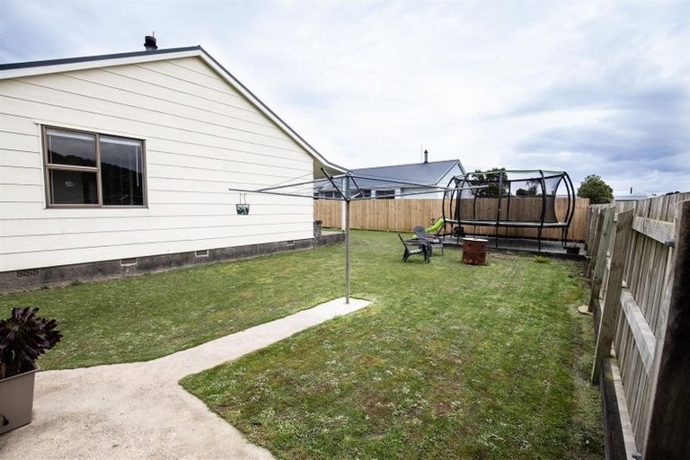 Photo of property in 9 Baillie Place, Cobden, Greymouth, 7802