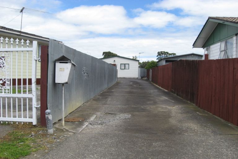Photo of property in 85 Idlewild Avenue, Mangere, Auckland, 2022