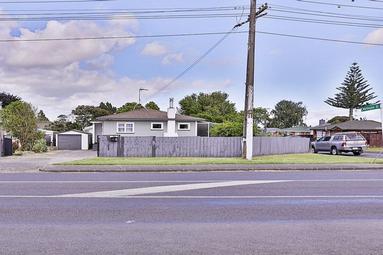 Photo of property in 1/76 Grove Road, Papakura, 2110