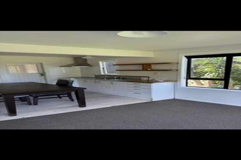 Photo of property in 200 Great North Road, Te Kamo, Kamo, 0185