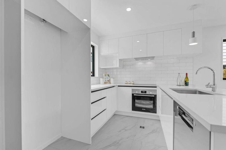 Photo of property in 6/6 Pah Road, Papatoetoe, Auckland, 2025