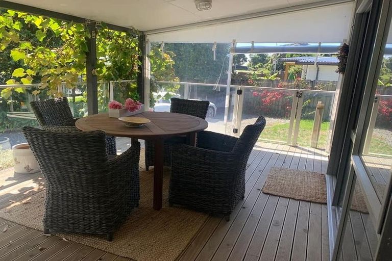 Photo of property in 38 William Street, Waikanae Beach, Waikanae, 5036