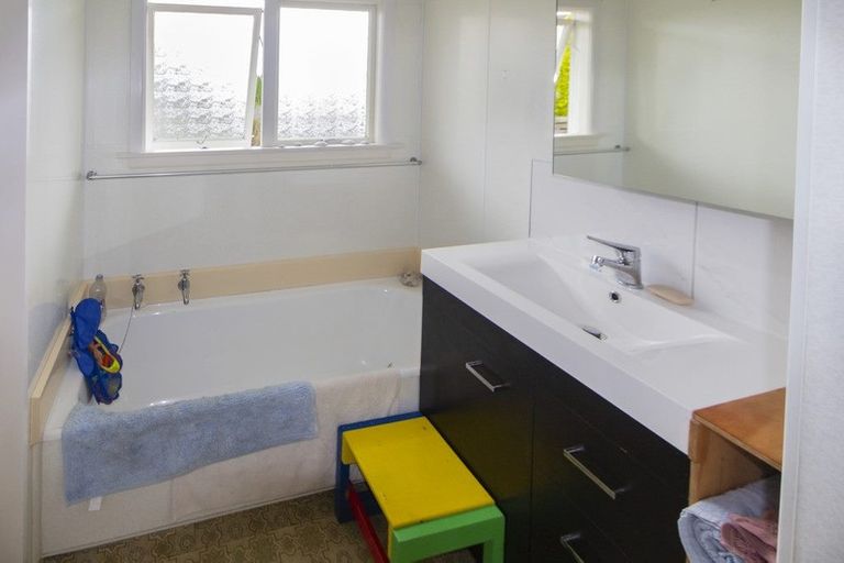 Photo of property in 1 Parklane Place, Weston, Oamaru, 9401