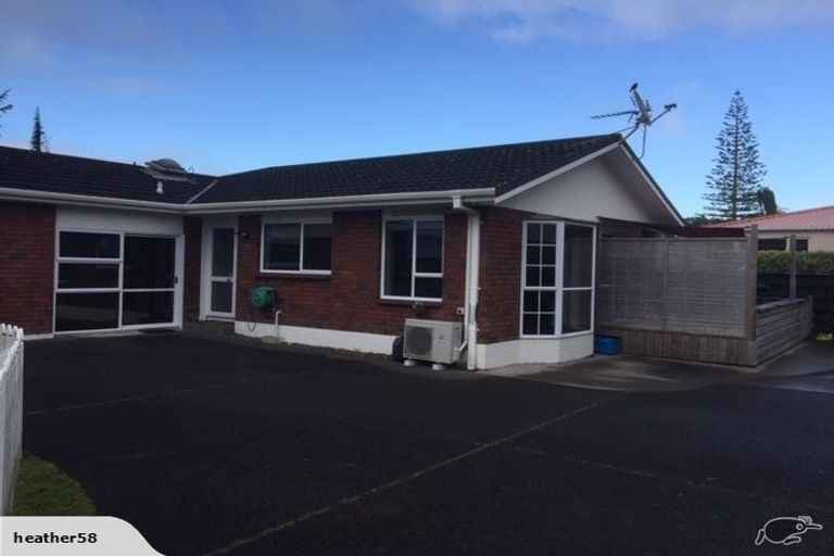 Photo of property in 3/444 Hibiscus Coast Highway, Orewa, 0931