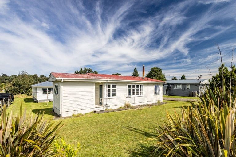 Photo of property in 17 Mackenzie Street, Waimarino, Owhango, 3989