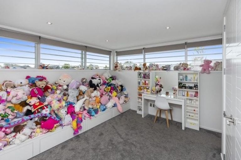 Photo of property in 20 Queens Avenue, Merivale, Christchurch, 8014