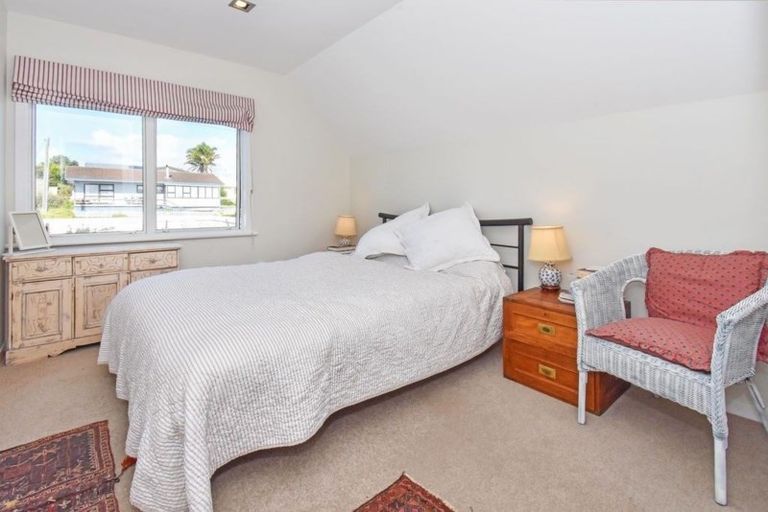 Photo of property in 7a Torkar Road, Clarks Beach, 2122