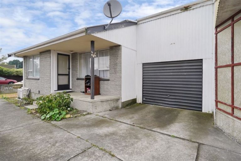 Photo of property in 1/17 Kuaka Crescent, Bromley, Christchurch, 8062