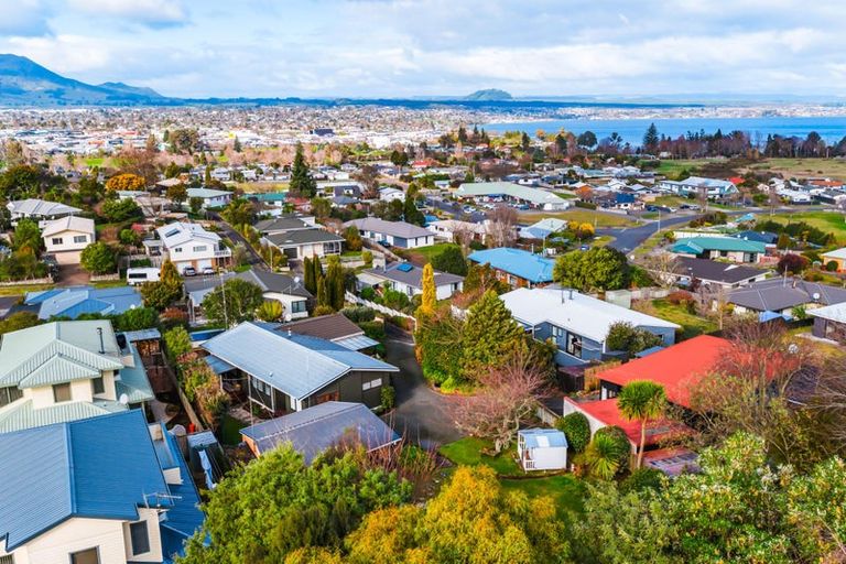 Photo of property in 96 Lakewood Drive, Nukuhau, Taupo, 3330