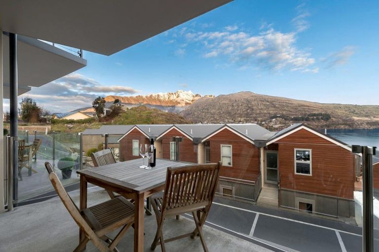 Photo of property in Breakfree Alpine Village, 8/643 Frankton Road, Queenstown, 9300