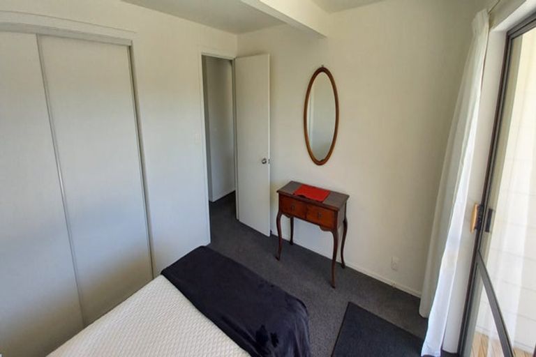 Photo of property in 116 Wellington Street, Picton, 7220