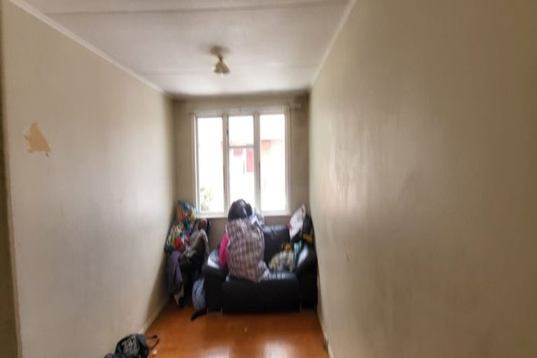 Photo of property in 1/26 Calvert Street, Papakura, 2110