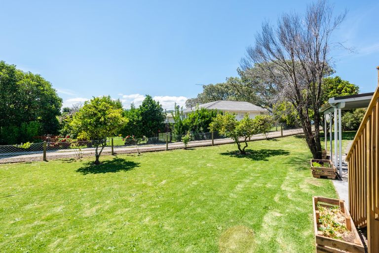 Photo of property in 17 Ropata Street, Kaiti, Gisborne, 4010