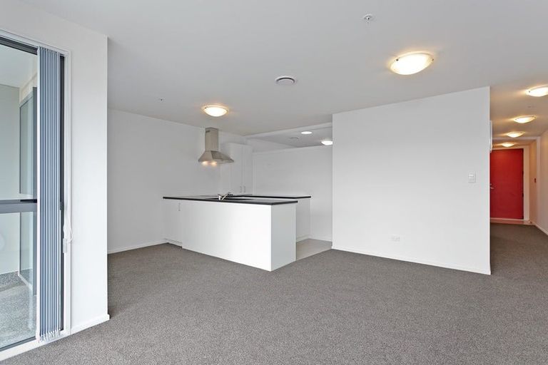 Photo of property in 10/26 Railway Street West, Papakura, 2110
