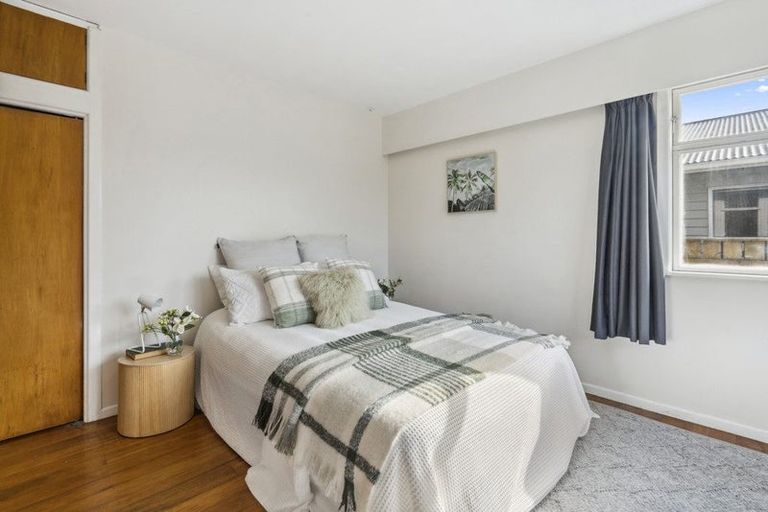 Photo of property in 16a Tirangi Road, Rongotai, Wellington, 6022