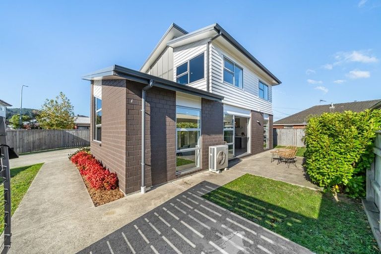 Photo of property in 6 Yeats Grove, Trentham, Upper Hutt, 5018